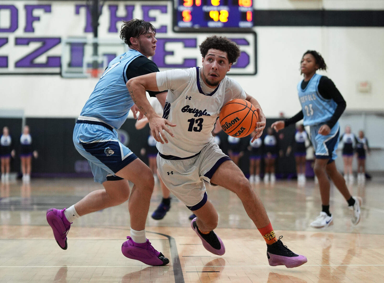 Defending champs, undefeated teams top boys basketball rankings