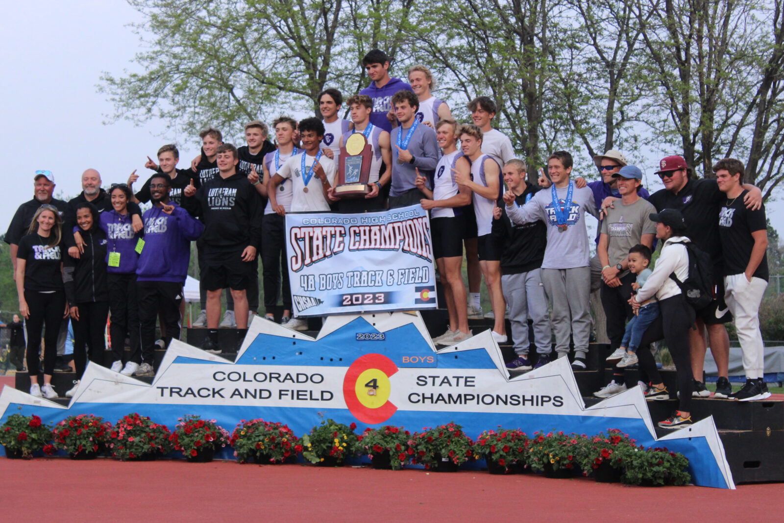 Lutheran boys and Niwot girls win 4A track and field state titles