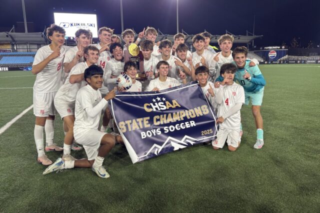 Regis Jesuit/Boys Soccer