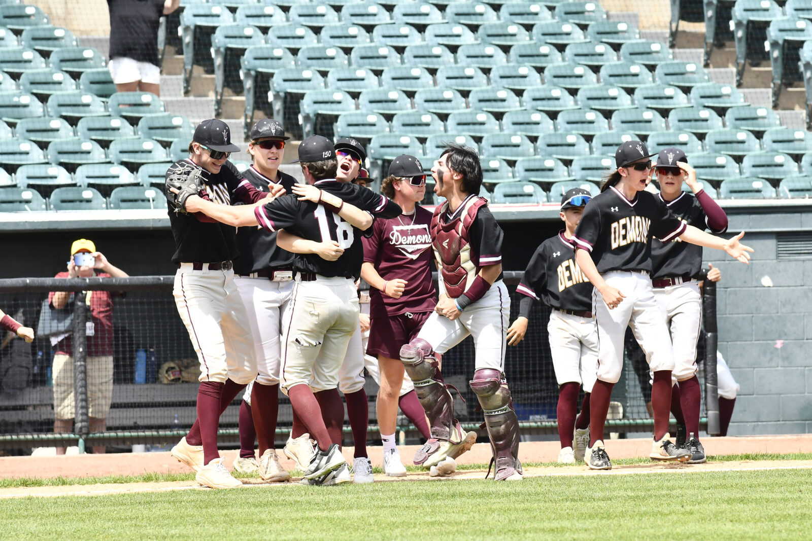 Golden stuns No. 1 Holy Family to reach 4A baseball title game